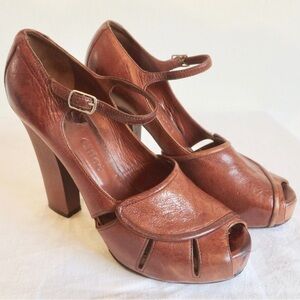 Vintage Chloe Platform Open Peep Toe Mary Janes in Beautiful Condition, Sz 9/9.5